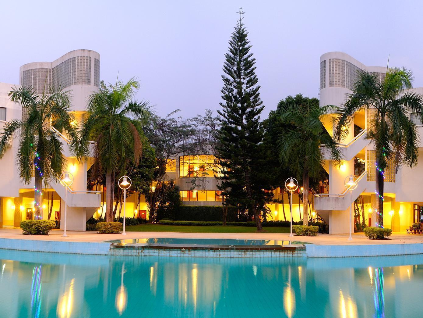 The Royal Chiang Mai Golf Resort Ban Mai  Bagian luar foto