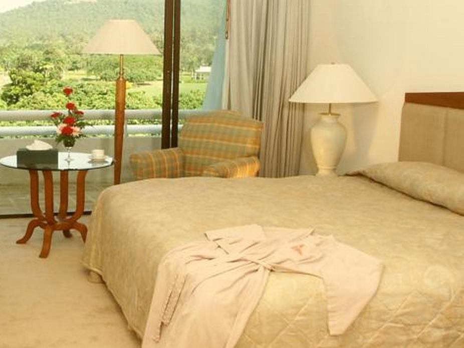 The Royal Chiang Mai Golf Resort Ban Mai  Bagian luar foto