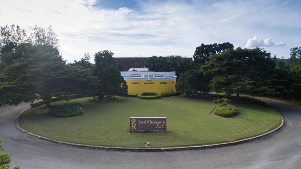The Royal Chiang Mai Golf Resort Ban Mai  Bagian luar foto